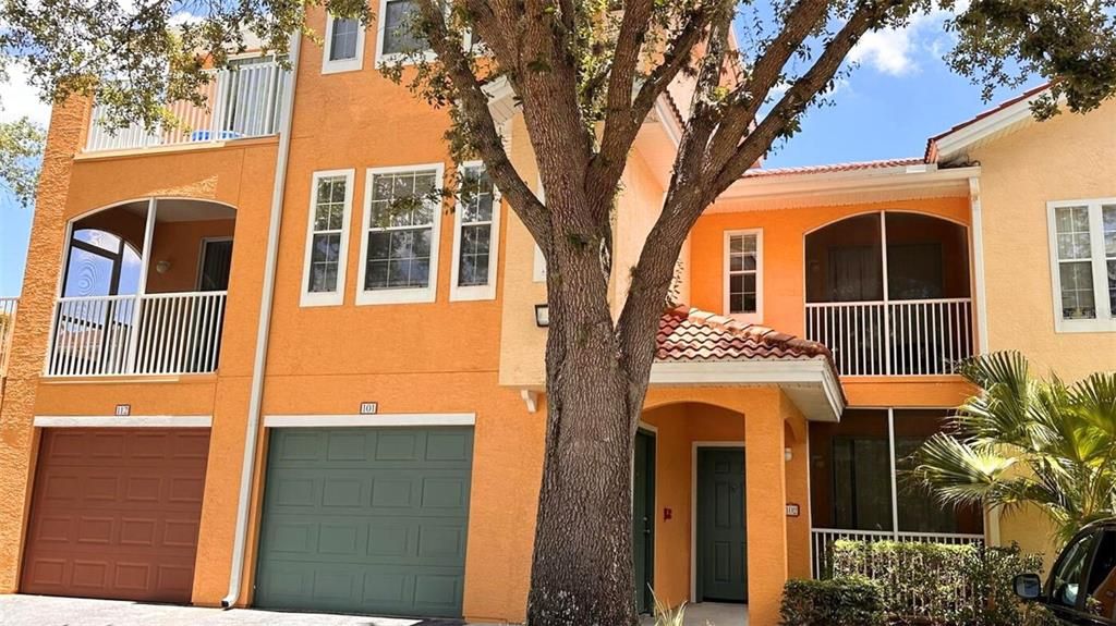 Recently Rented: $1,700 (2 beds, 2 baths, 1219 Square Feet)