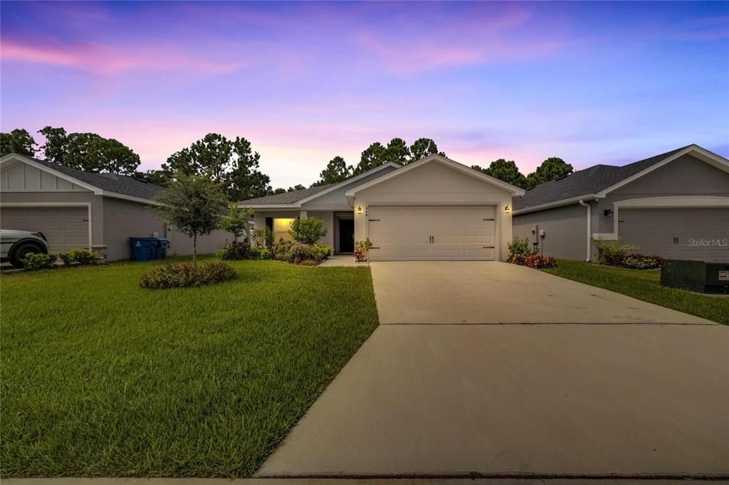 For Sale: $359,000 (3 beds, 2 baths, 1545 Square Feet)