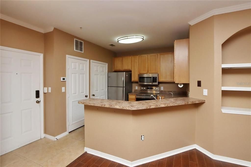 For Rent: $1,850 (3 beds, 2 baths, 1289 Square Feet)