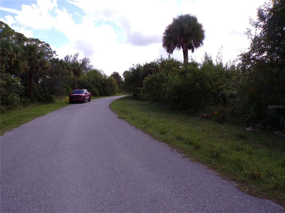 En Venta: $35,990 (0.55 acres)