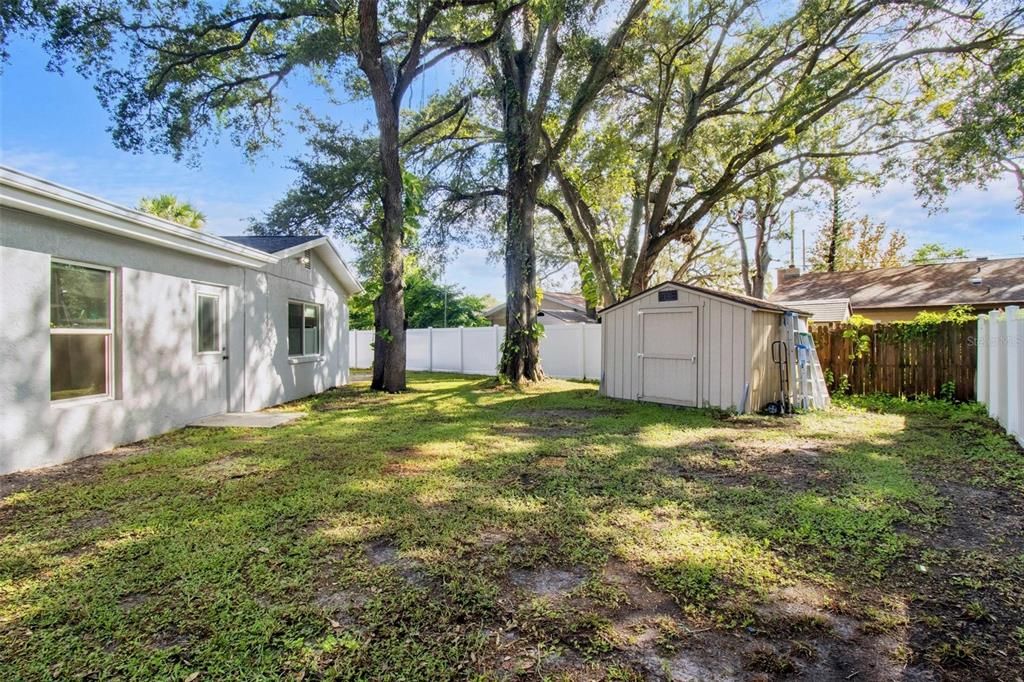 For Sale: $599,000 (4 beds, 2 baths, 1760 Square Feet)