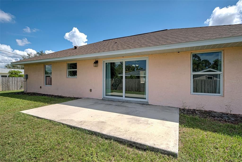 For Sale: $420,000 (3 beds, 2 baths, 1441 Square Feet)