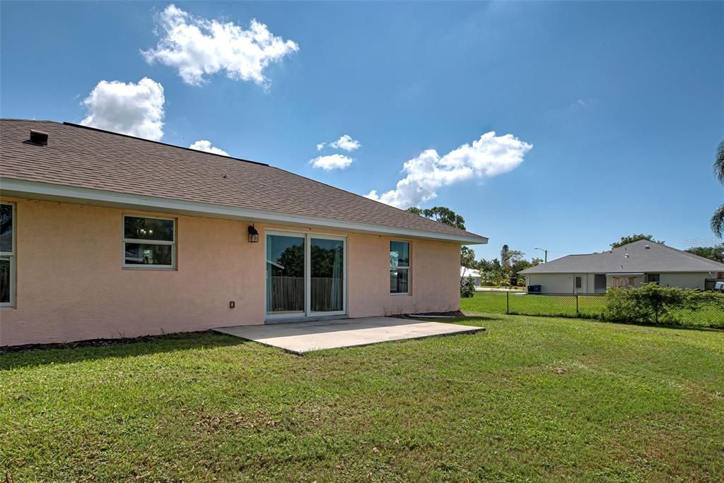 For Sale: $420,000 (3 beds, 2 baths, 1441 Square Feet)