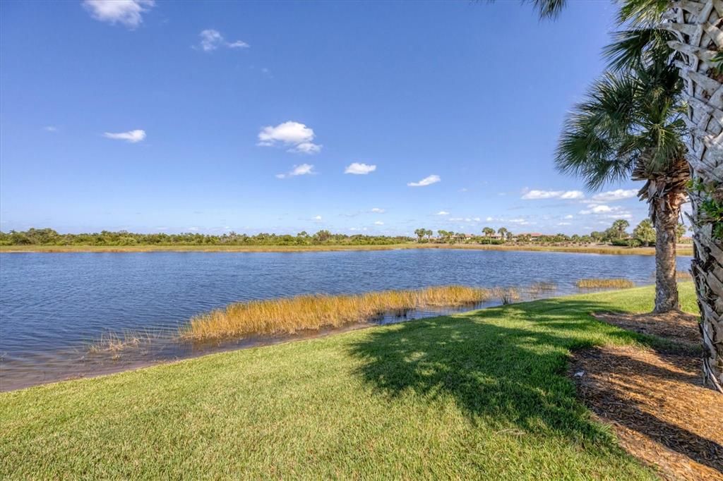 For Sale: $750,000 (3 beds, 3 baths, 2572 Square Feet)