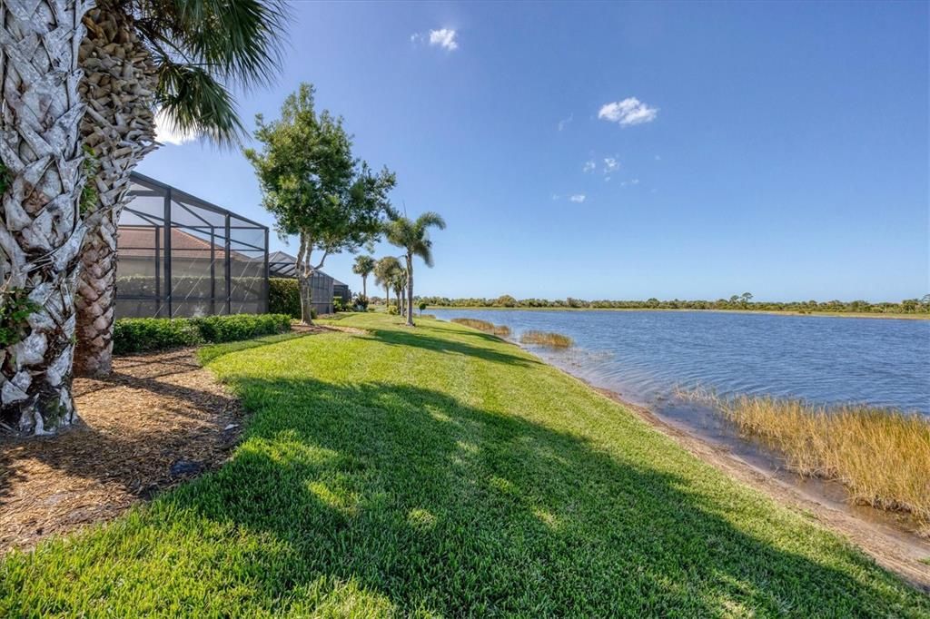 For Sale: $750,000 (3 beds, 3 baths, 2572 Square Feet)