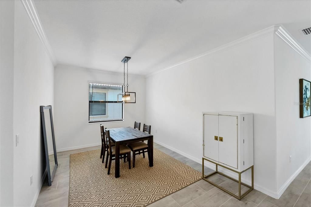 For Sale: $475,000 (2 beds, 2 baths, 1900 Square Feet)