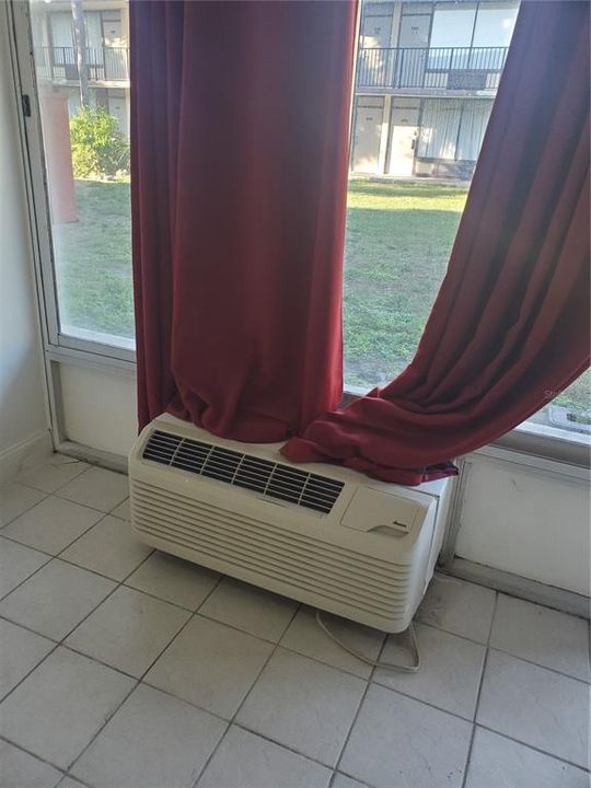 For Sale: $59,900 (0 beds, 1 baths, 276 Square Feet)