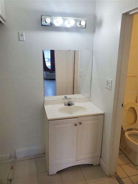 For Sale: $59,900 (0 beds, 1 baths, 276 Square Feet)