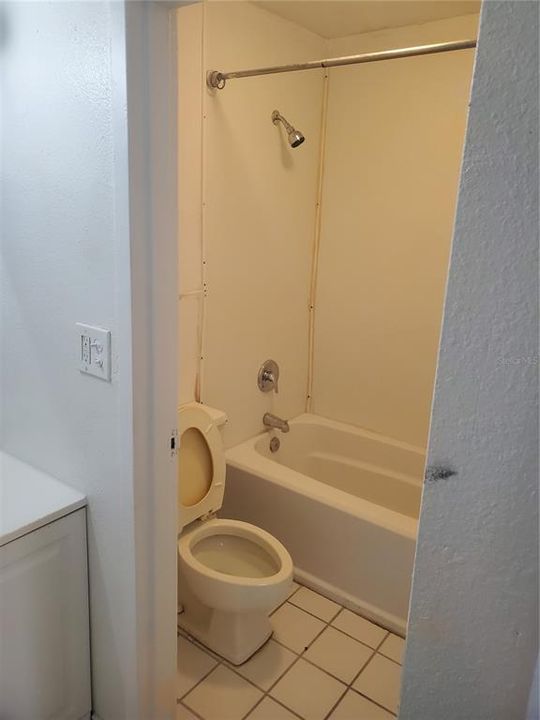 For Sale: $59,900 (0 beds, 1 baths, 276 Square Feet)