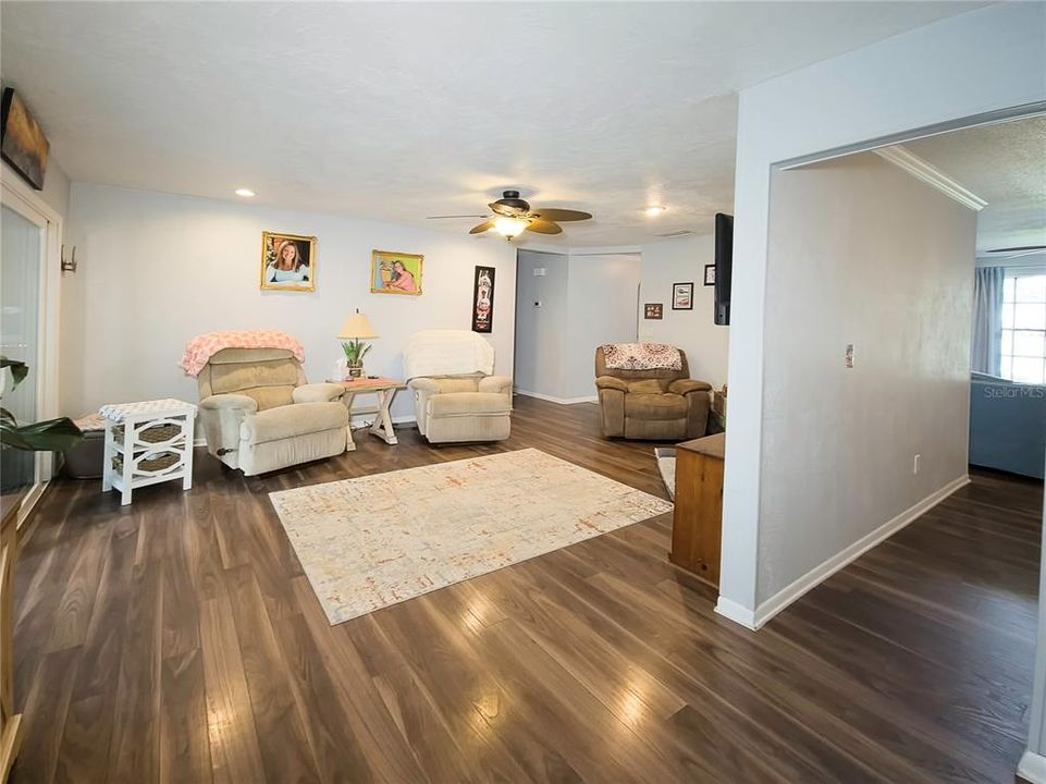 For Sale: $715,000 (3 beds, 2 baths, 2179 Square Feet)