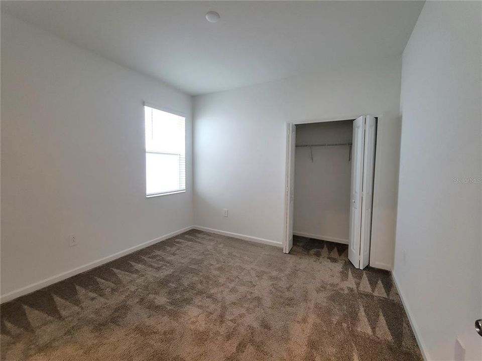 For Rent: $1,300 (1 beds, 1 baths, 650 Square Feet)