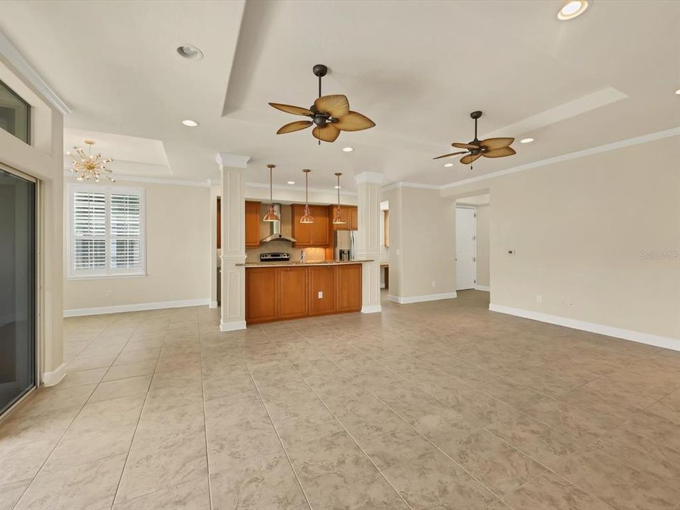 For Sale: $444,000 (2 beds, 2 baths, 1512 Square Feet)