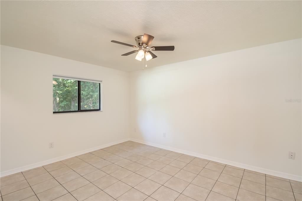 For Rent: $1,800 (2 beds, 2 baths, 1054 Square Feet)