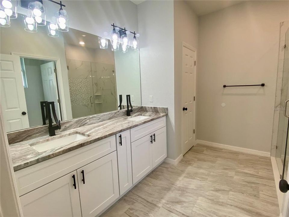 primary bath, double granite top vanity