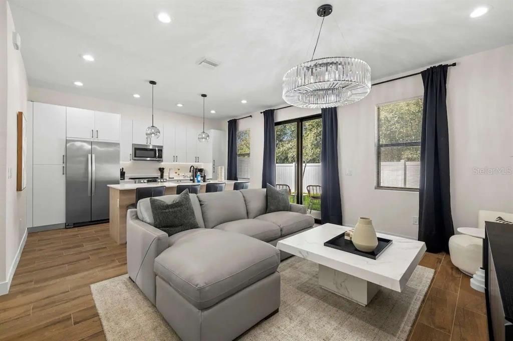 For Rent: $5,000 (3 beds, 2 baths, 1632 Square Feet)