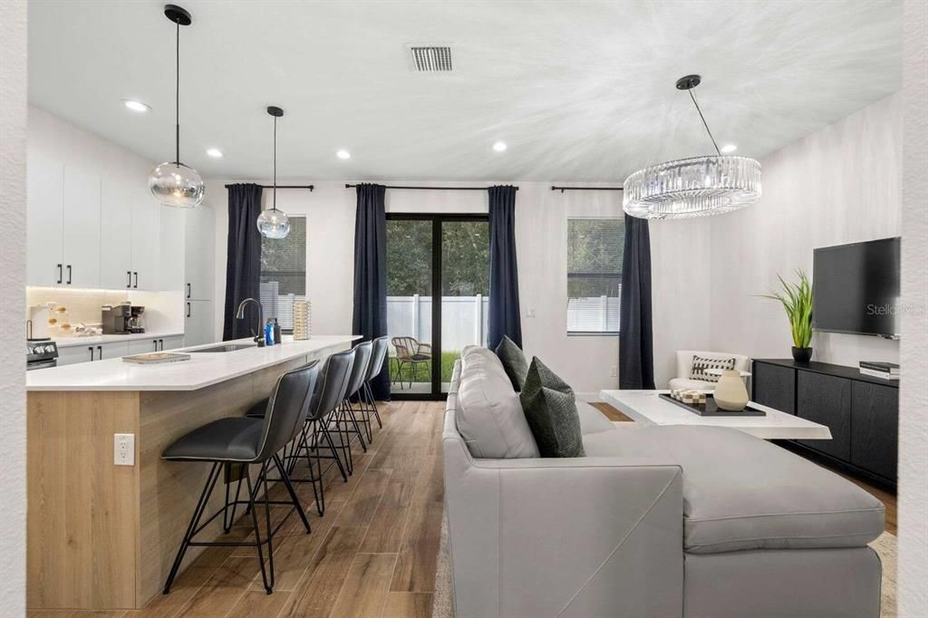 For Rent: $5,000 (3 beds, 2 baths, 1632 Square Feet)