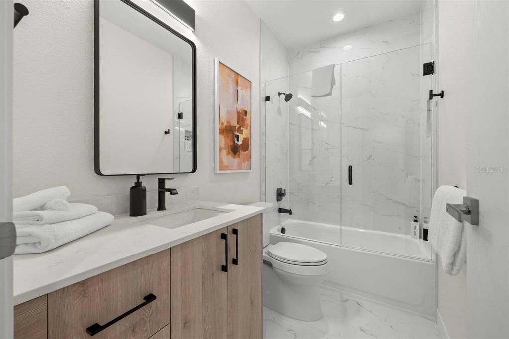 For Rent: $5,000 (3 beds, 2 baths, 1632 Square Feet)