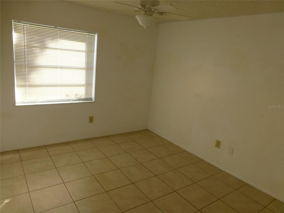 For Rent: $2,495 (3 beds, 2 baths, 1795 Square Feet)