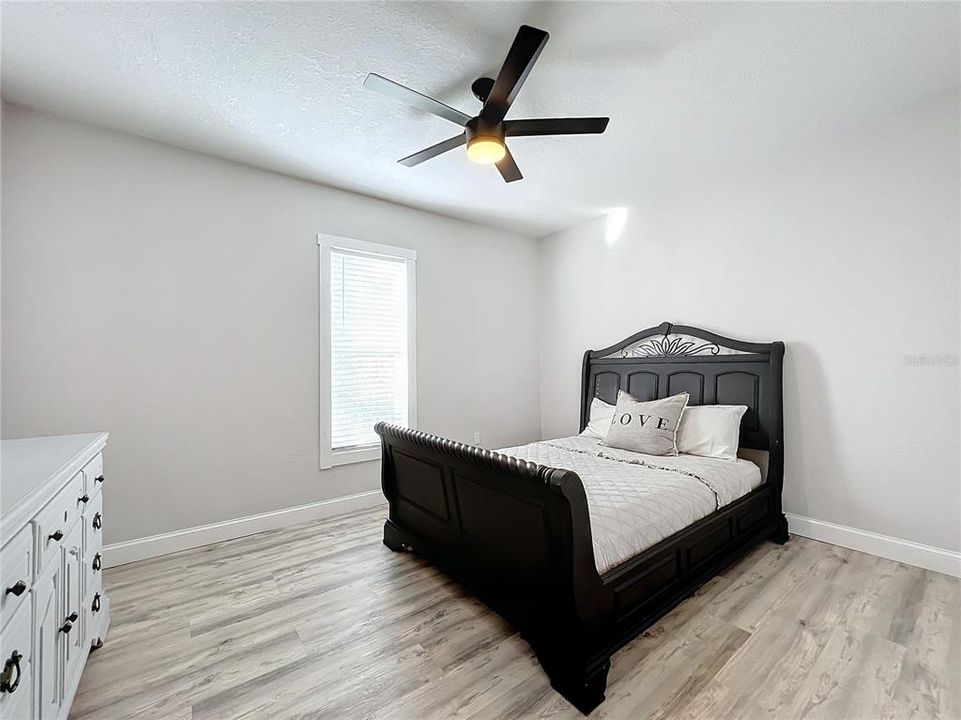 For Sale: $449,000 (4 beds, 2 baths, 3023 Square Feet)