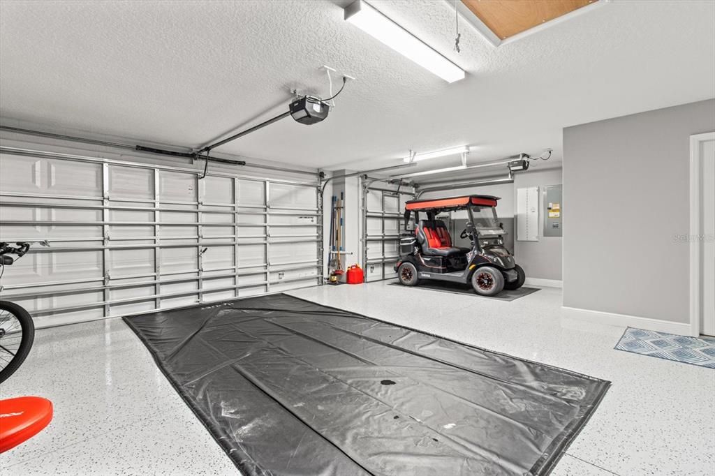 XL Garage With Epoxy Floor