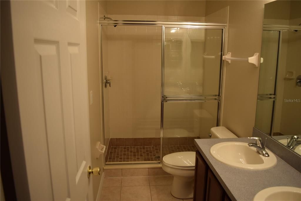 For Rent: $2,200 (2 beds, 2 baths, 1209 Square Feet)