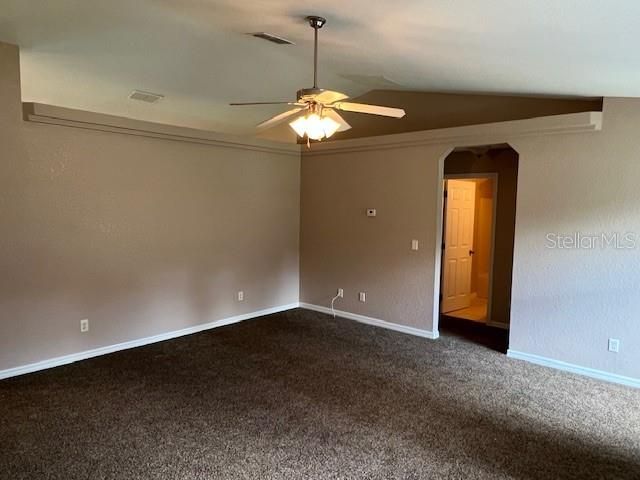 For Rent: $1,700 (3 beds, 2 baths, 1591 Square Feet)