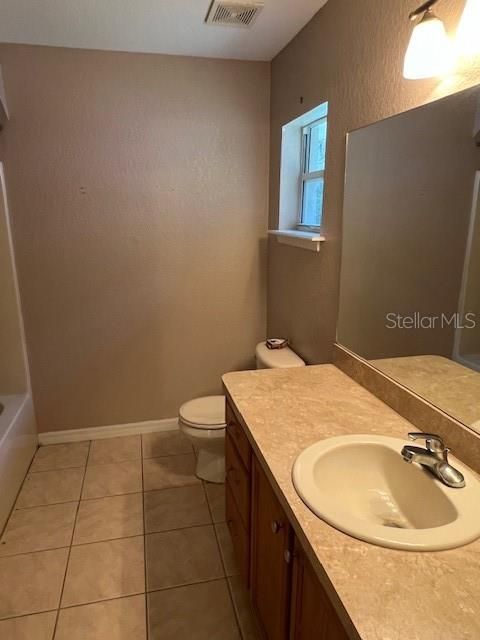 For Rent: $1,700 (3 beds, 2 baths, 1591 Square Feet)