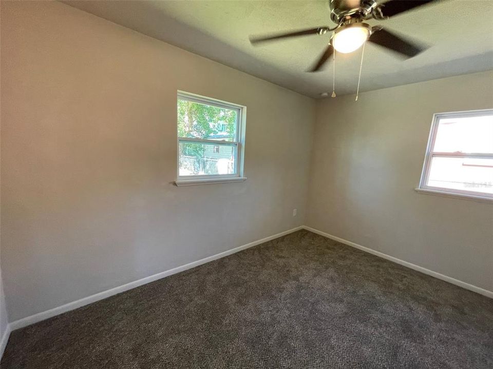 For Sale: $190,000 (3 beds, 1 baths, 1196 Square Feet)