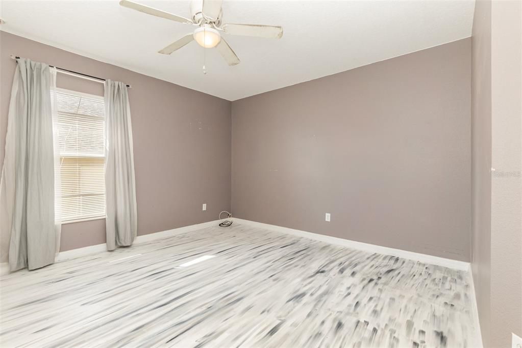 For Sale: $430,140 (3 beds, 2 baths, 2331 Square Feet)