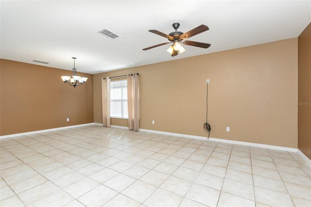 For Sale: $430,140 (3 beds, 2 baths, 2331 Square Feet)