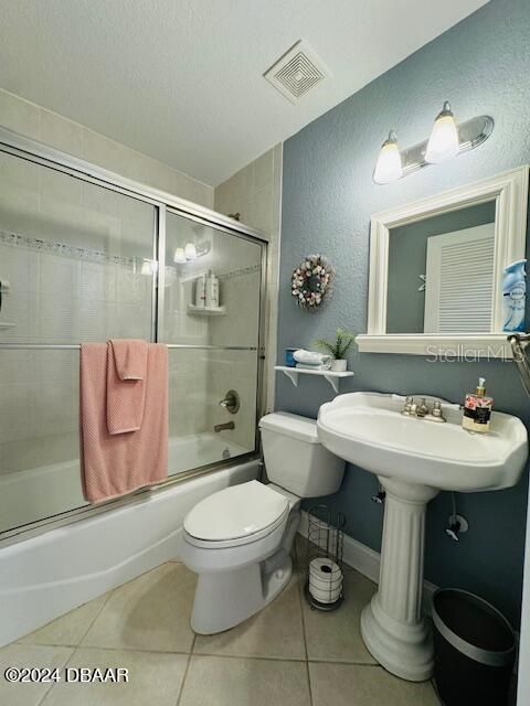 For Sale: $349,000 (2 beds, 2 baths, 1329 Square Feet)