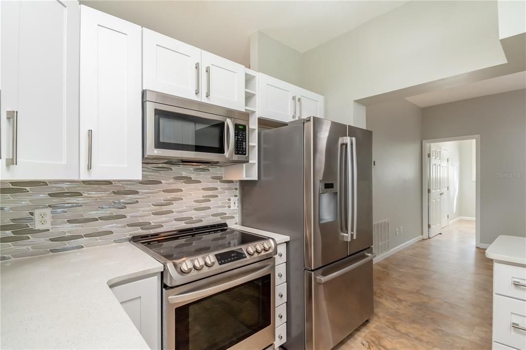 For Sale: $344,900 (3 beds, 2 baths, 1840 Square Feet)