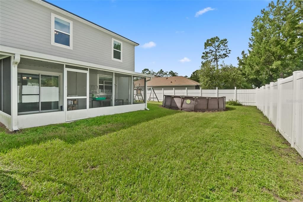 Active With Contract: $439,000 (5 beds, 3 baths, 3058 Square Feet)