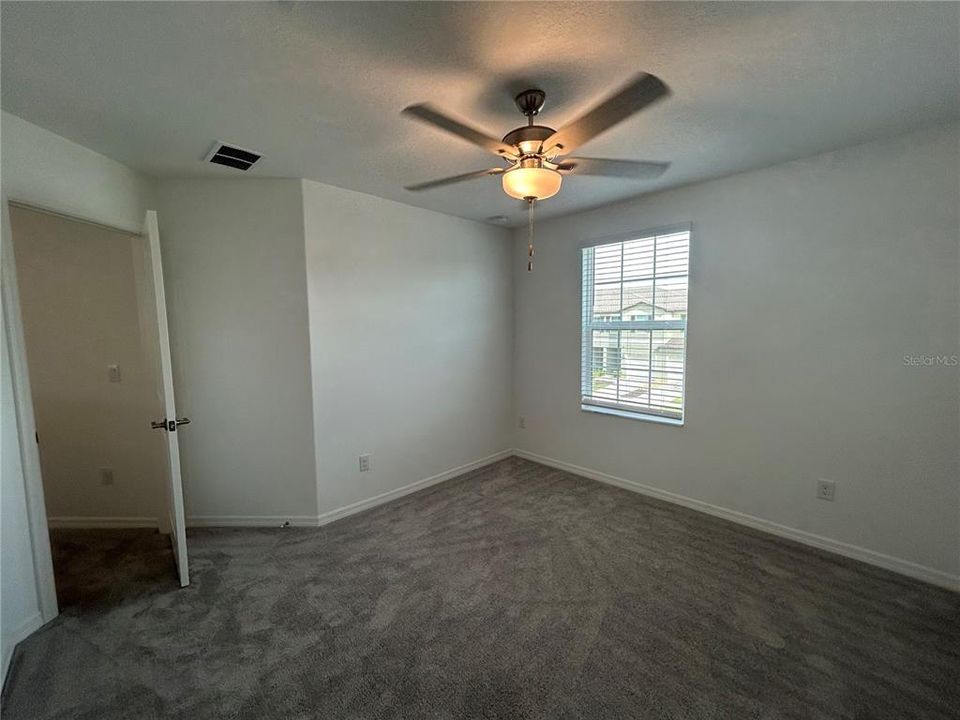 For Rent: $2,099 (4 beds, 2 baths, 1764 Square Feet)