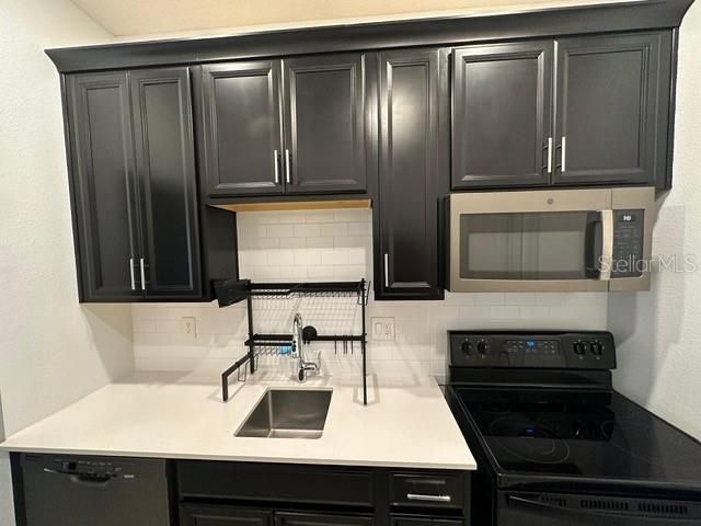 For Rent: $1,500 (1 beds, 1 baths, 700 Square Feet)