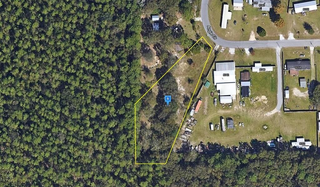 На продажу: $57,999 (1.17 acres)