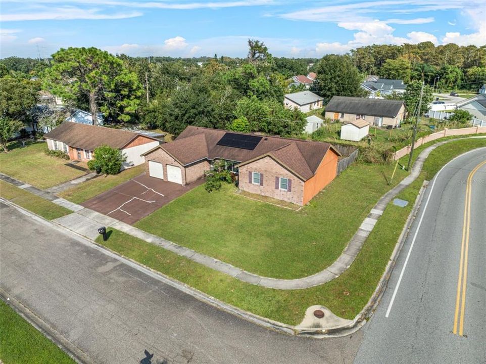 For Sale: $335,000 (3 beds, 2 baths, 1536 Square Feet)