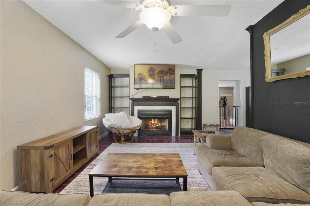 FAMILY ROOM WITH FIREPLACE