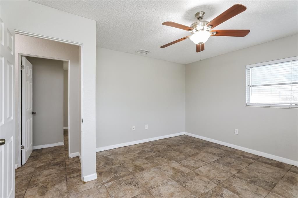 For Rent: $2,600 (3 beds, 2 baths, 1449 Square Feet)