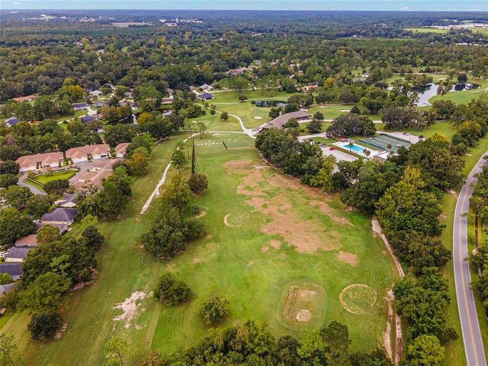 GOLF PRACTICE AREA