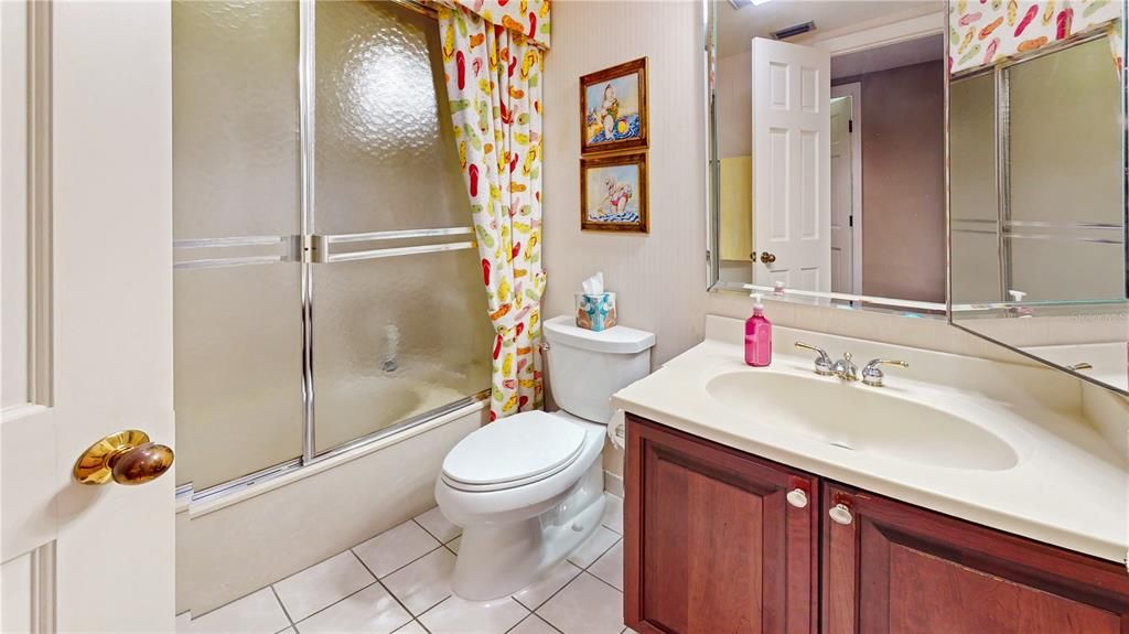 Secondary bathroom