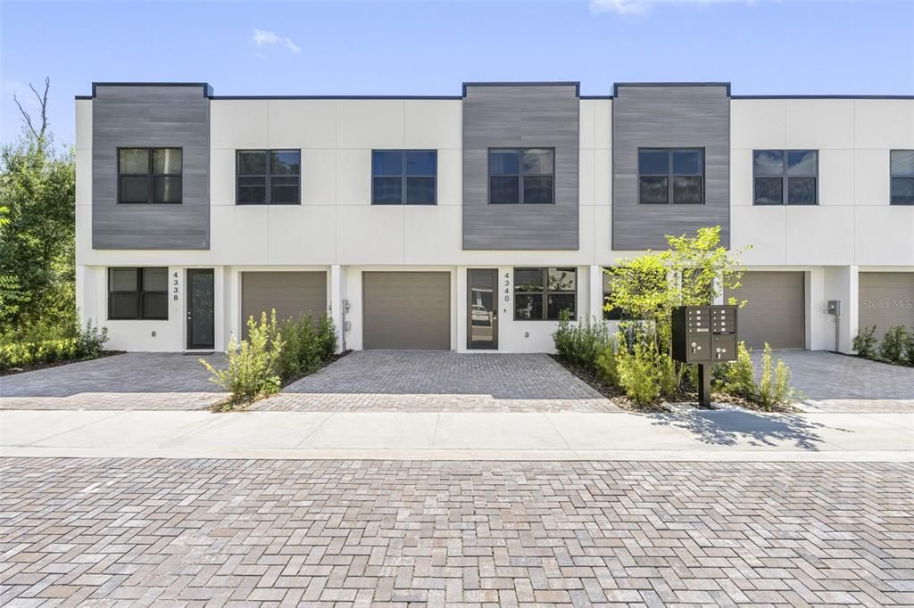 For Rent: $5,500 (3 beds, 2 baths, 1632 Square Feet)