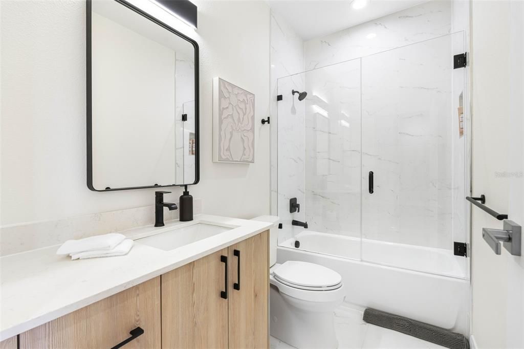 For Rent: $5,500 (3 beds, 2 baths, 1632 Square Feet)