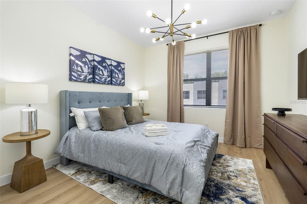 For Rent: $5,500 (3 beds, 2 baths, 1632 Square Feet)