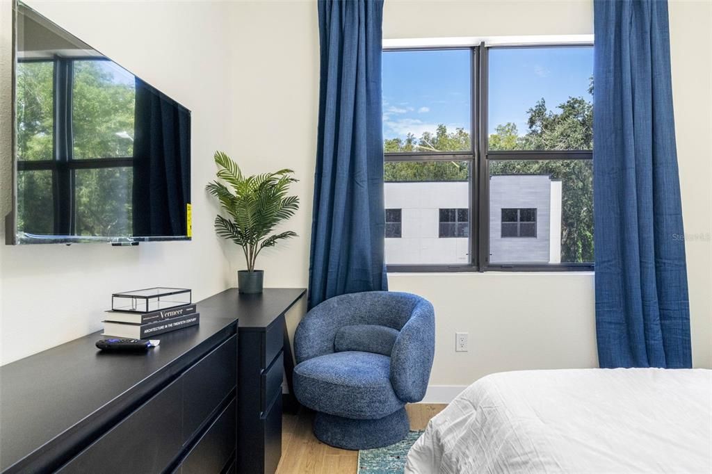 For Rent: $5,500 (3 beds, 2 baths, 1632 Square Feet)