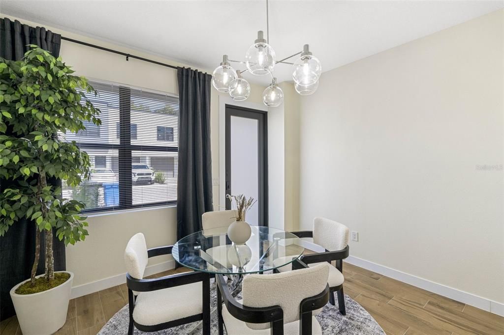 For Rent: $5,500 (3 beds, 2 baths, 1632 Square Feet)