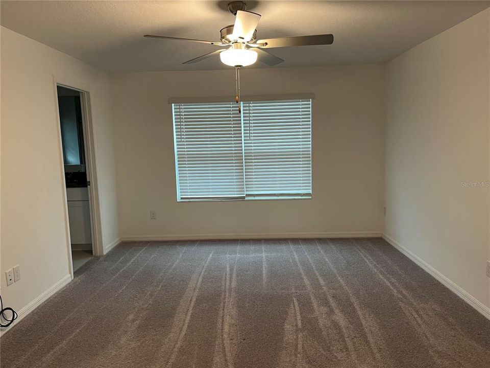 For Rent: $2,200 (3 beds, 2 baths, 1787 Square Feet)