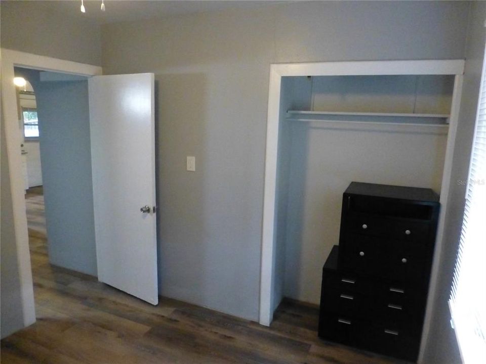 For Rent: $1,645 (2 beds, 1 baths, 1132 Square Feet)