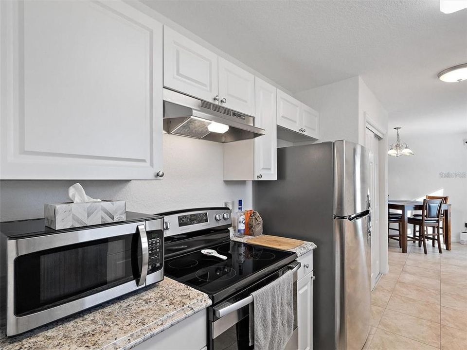 For Sale: $224,999 (3 beds, 2 baths, 1144 Square Feet)