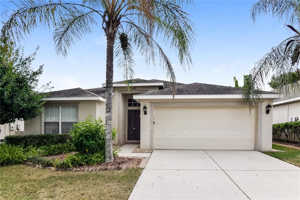 For Rent: $2,335 (4 beds, 2 baths, 2034 Square Feet)